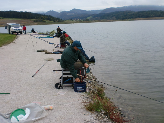 4. tradicionalno tekmovanje v lovu rib s plovcem